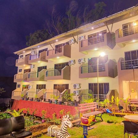 Hirkani Garden Hotel Mahabaleshwar Ngoại thất bức ảnh