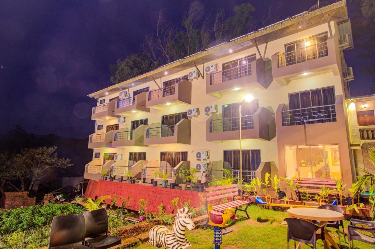 Hirkani Garden Hotel Mahabaleshwar Ngoại thất bức ảnh