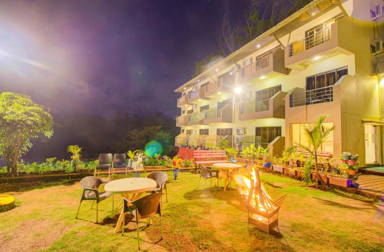 Hirkani Garden Hotel Mahabaleshwar Ngoại thất bức ảnh